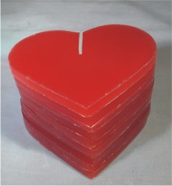 DIY Red Heart Candle 250